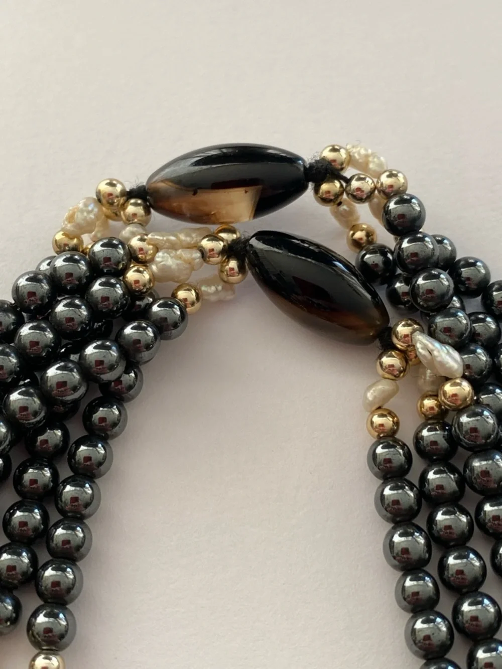 VTG 70s Multi-Strand Liquid Hematite Banded Agate Necklace | Silk Strung | 28" - Picture 11 of 16